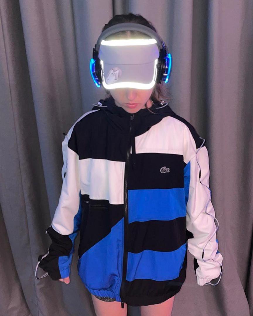 User wearing the jacket with the sewn-in sensors